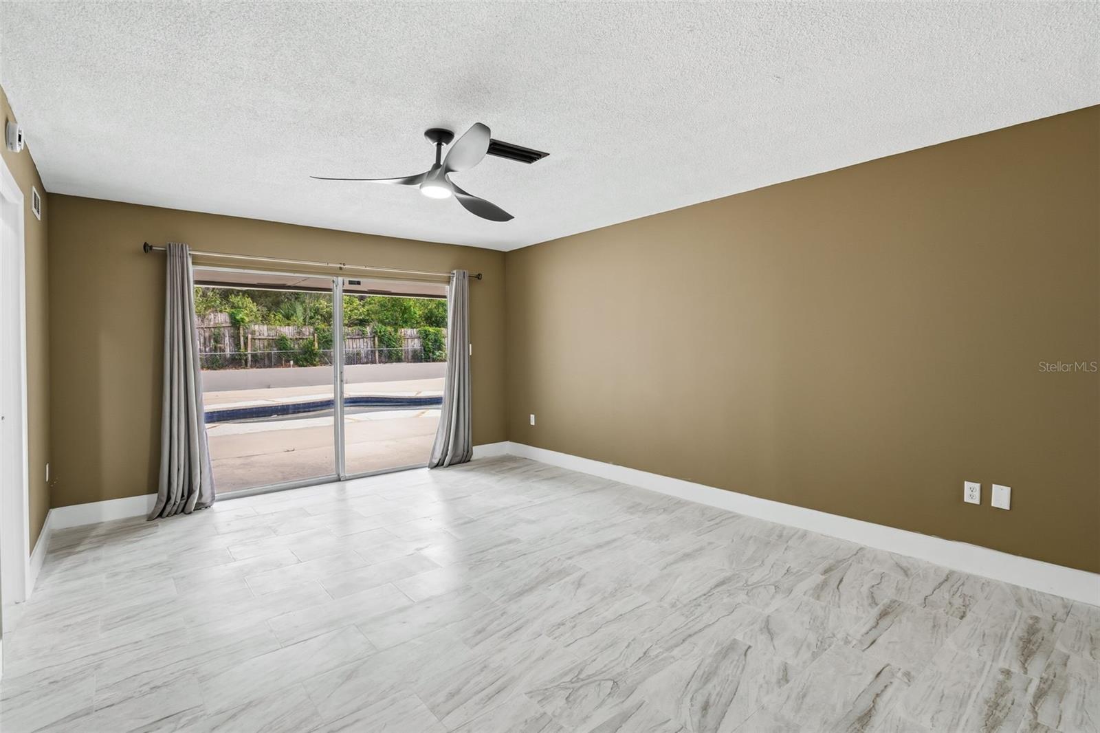 FOREST RIDGE - Residential