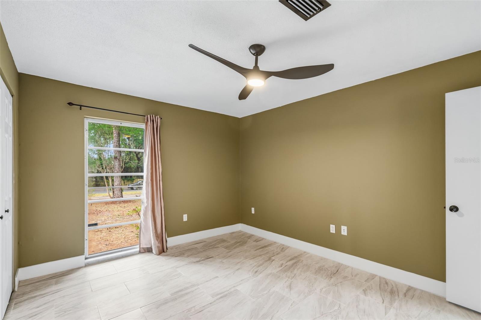 FOREST RIDGE - Residential