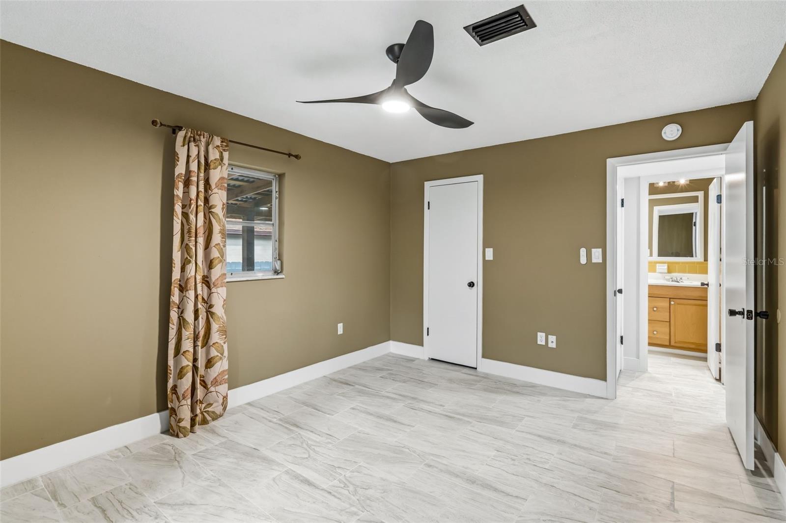 FOREST RIDGE - Residential