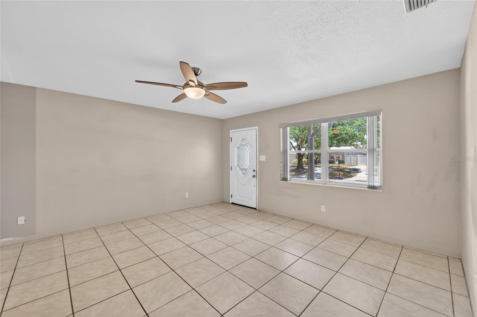 FAIRVIEW ESTATES - Residential