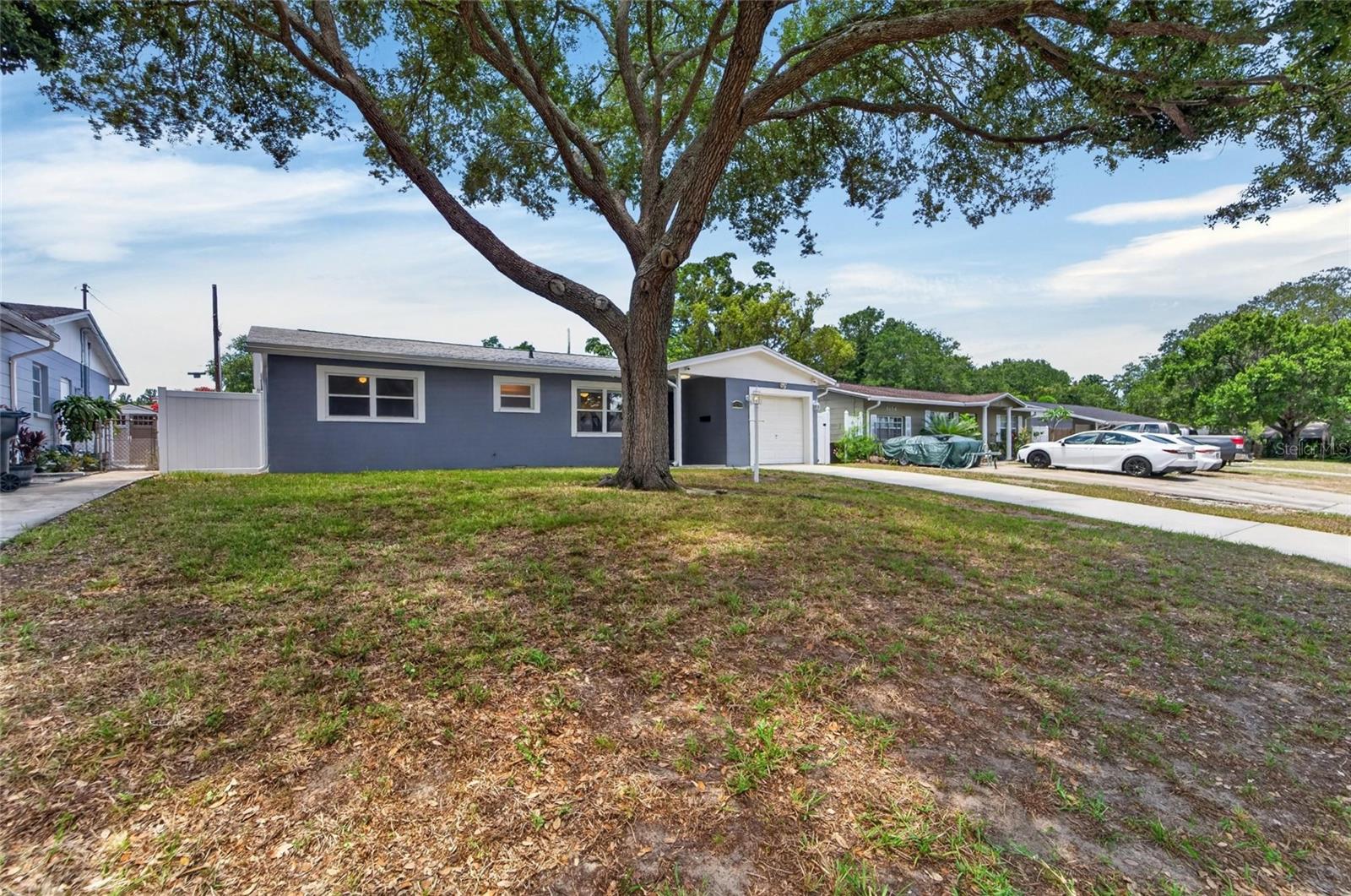 FAIRVIEW ESTATES - Residential