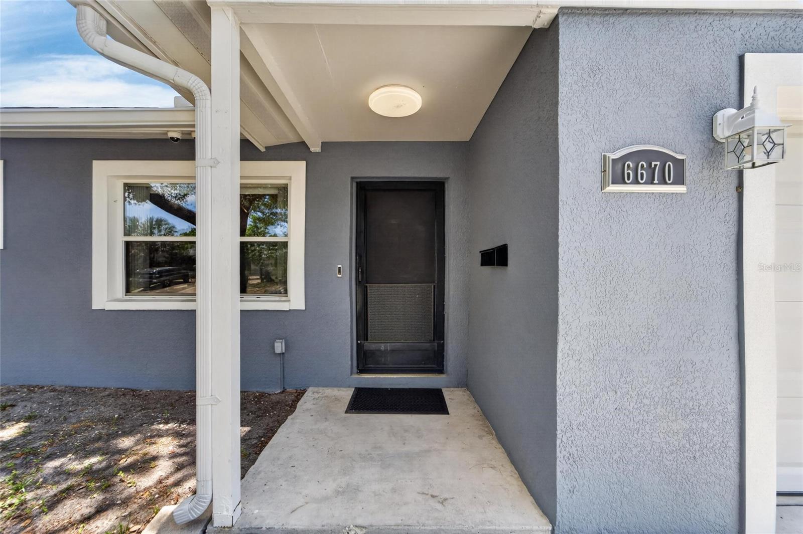 FAIRVIEW ESTATES - Residential