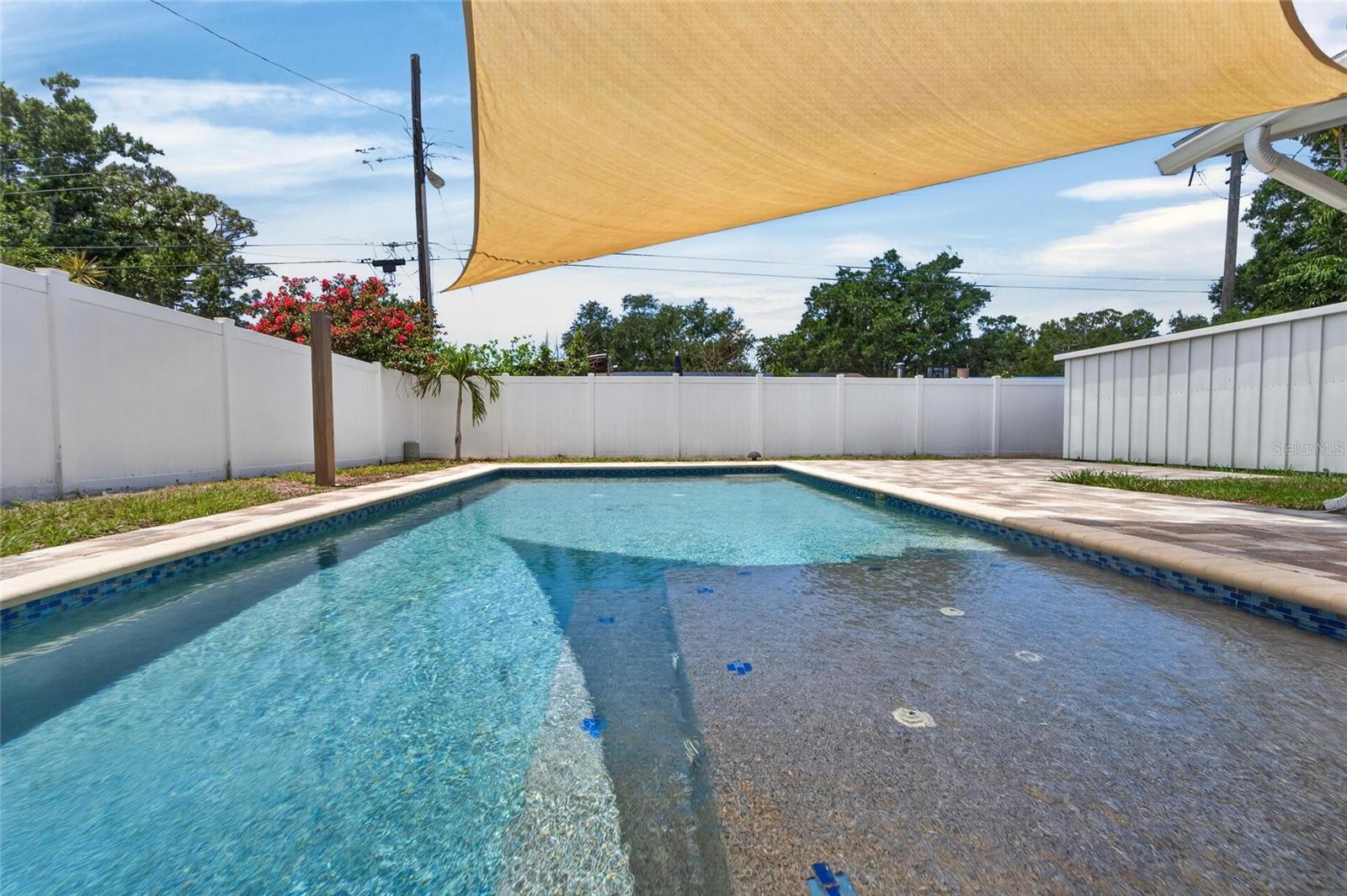 FAIRVIEW ESTATES - Residential