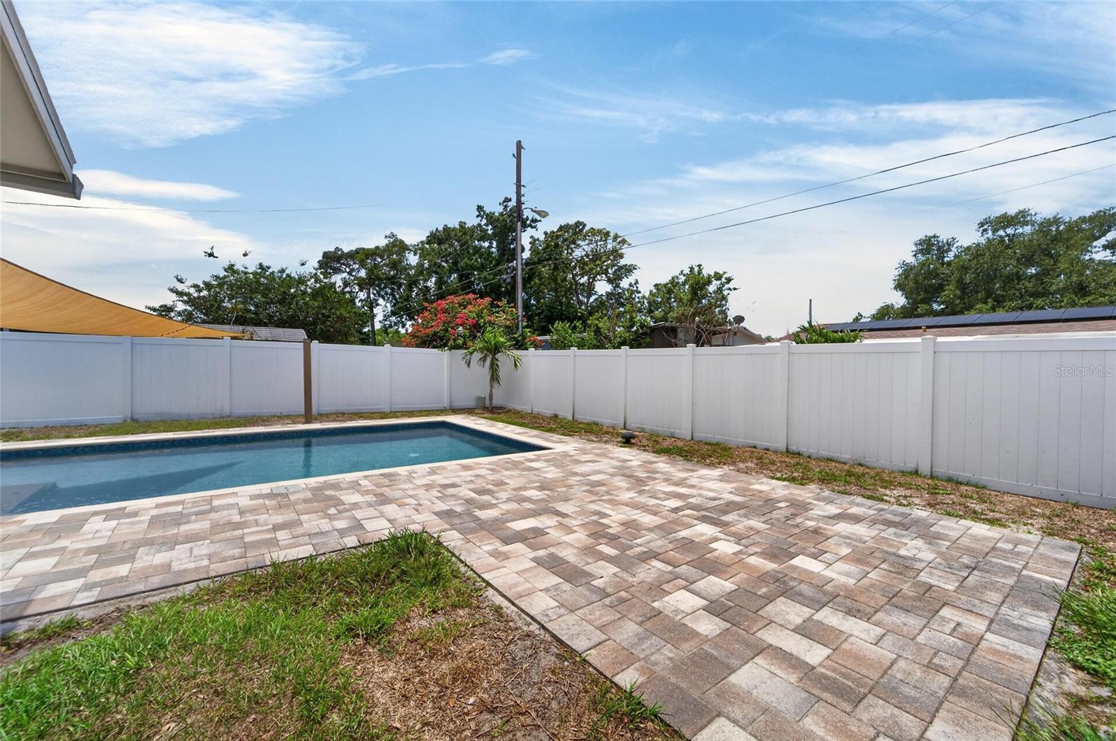 FAIRVIEW ESTATES - Residential