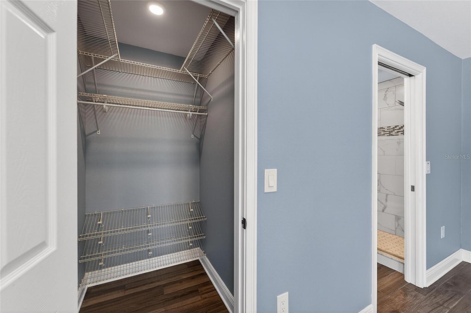 FAIRVIEW ESTATES - Residential