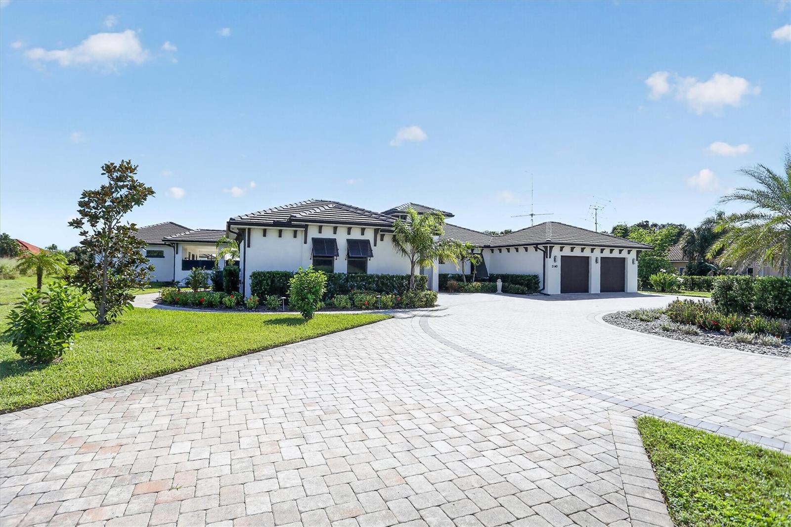 5140 DEL SOL DRIVE