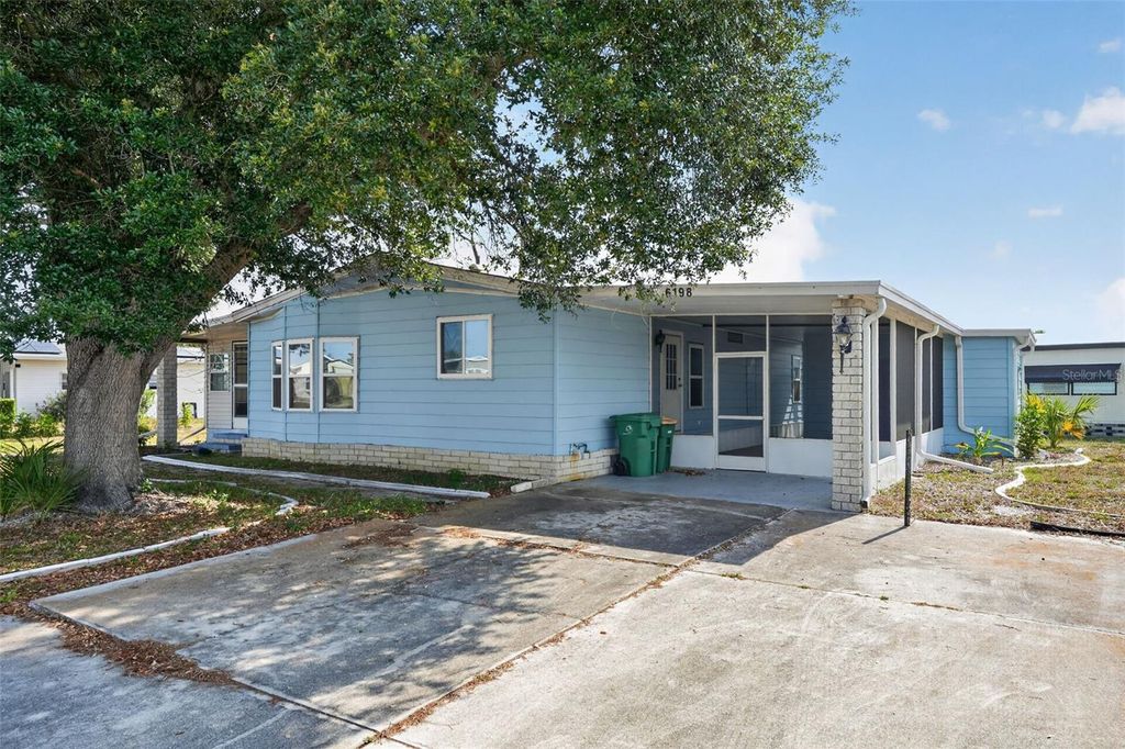 Photo of 6198 Oriole Boulevard, Englewood, FL 34224 (MLS # O6407349)