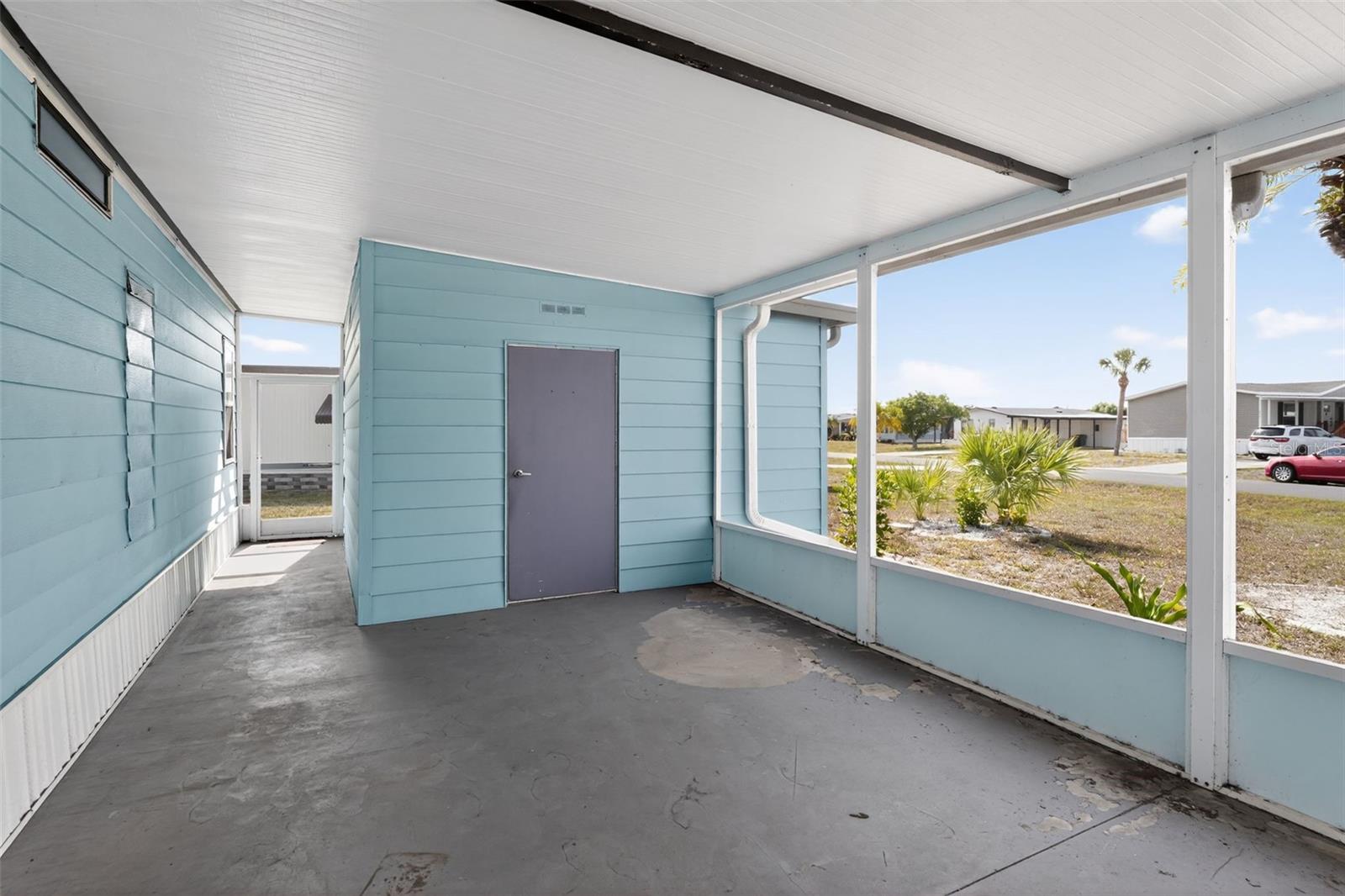 LEMON BAY ISLES PH 02 - Residential