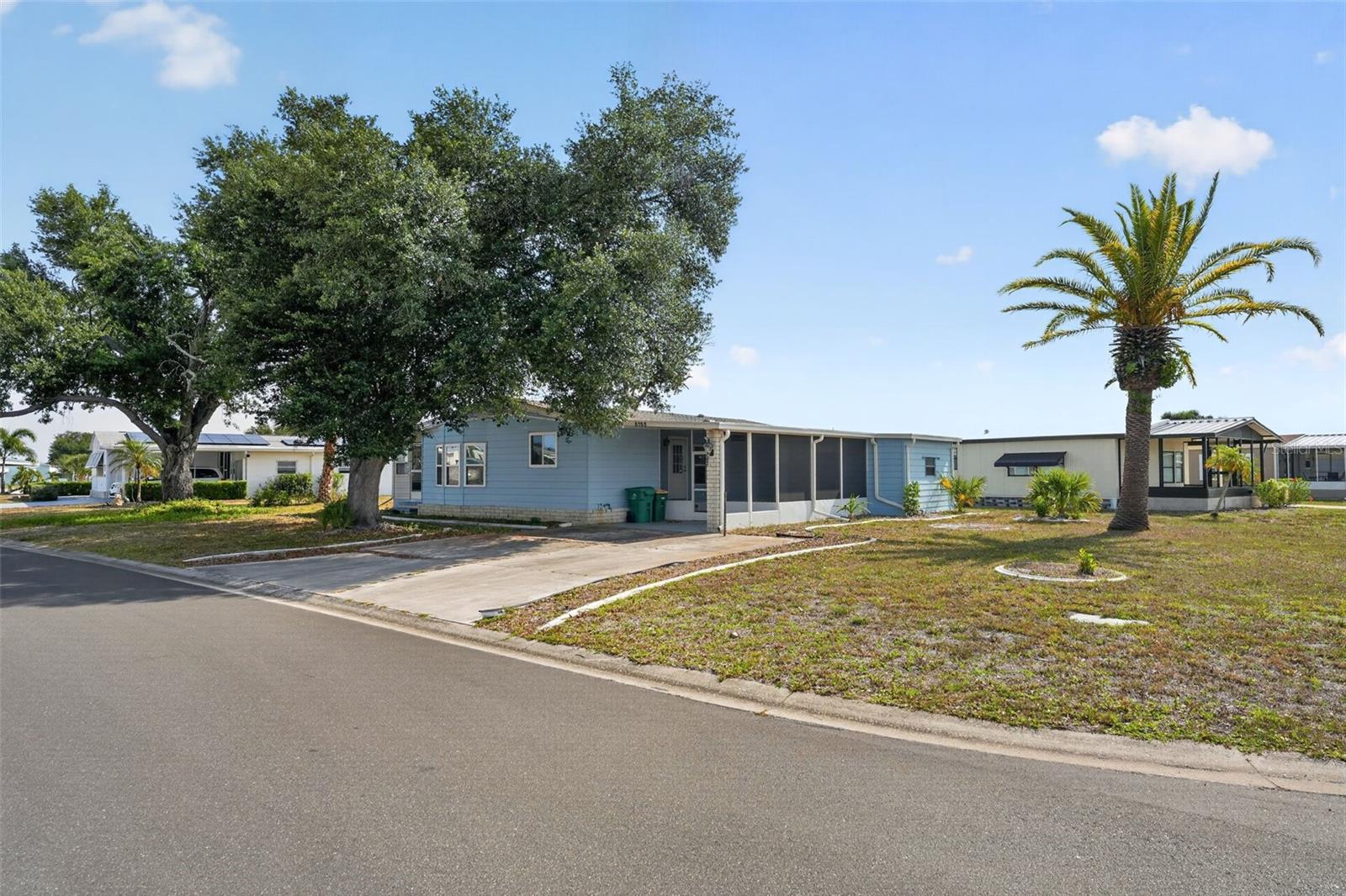 LEMON BAY ISLES PH 02 - Residential