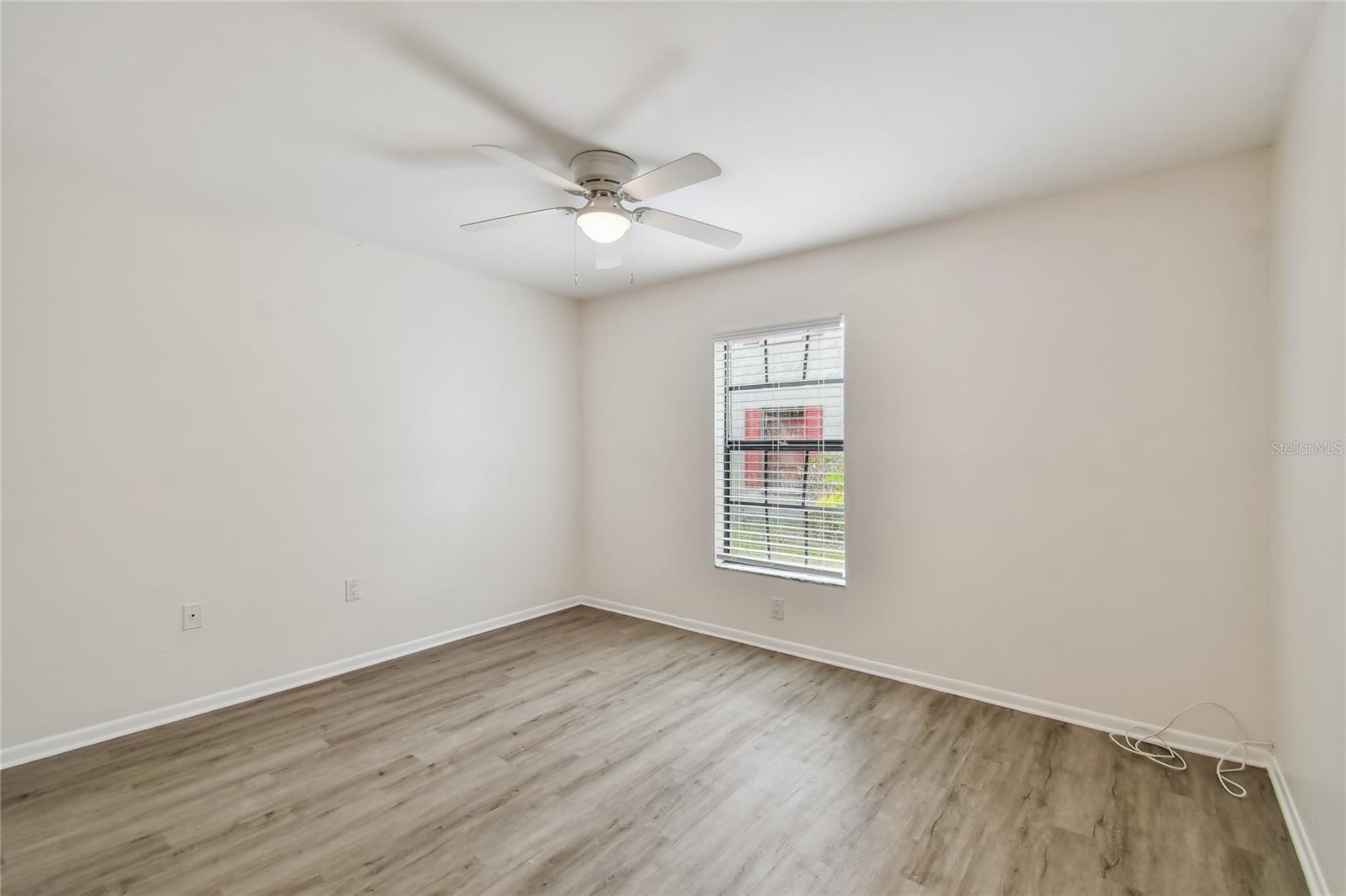 ALLENS SUB - Residential Lease