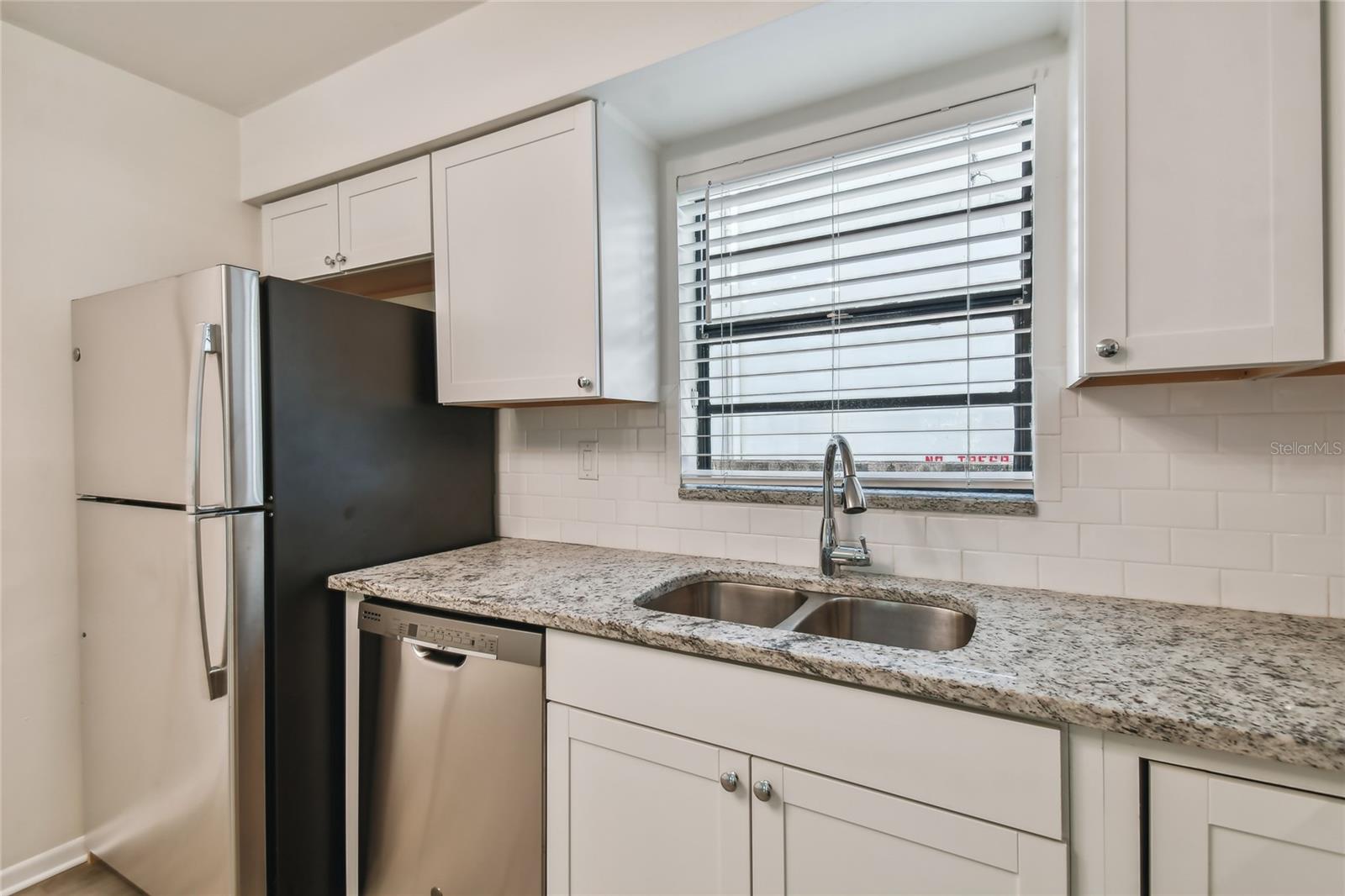 ALLENS SUB - Residential Lease