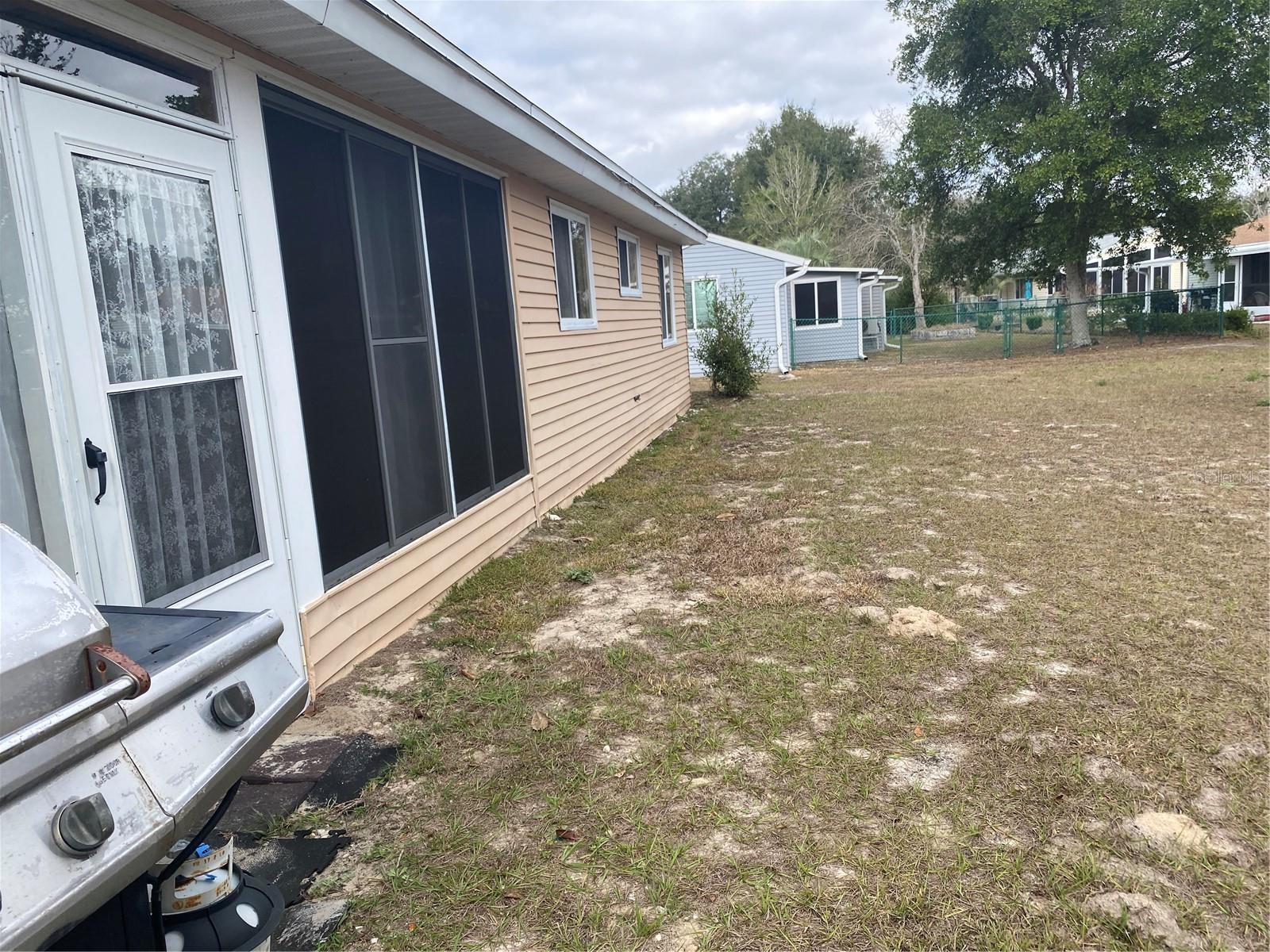 OAK RUN - Residential Lease