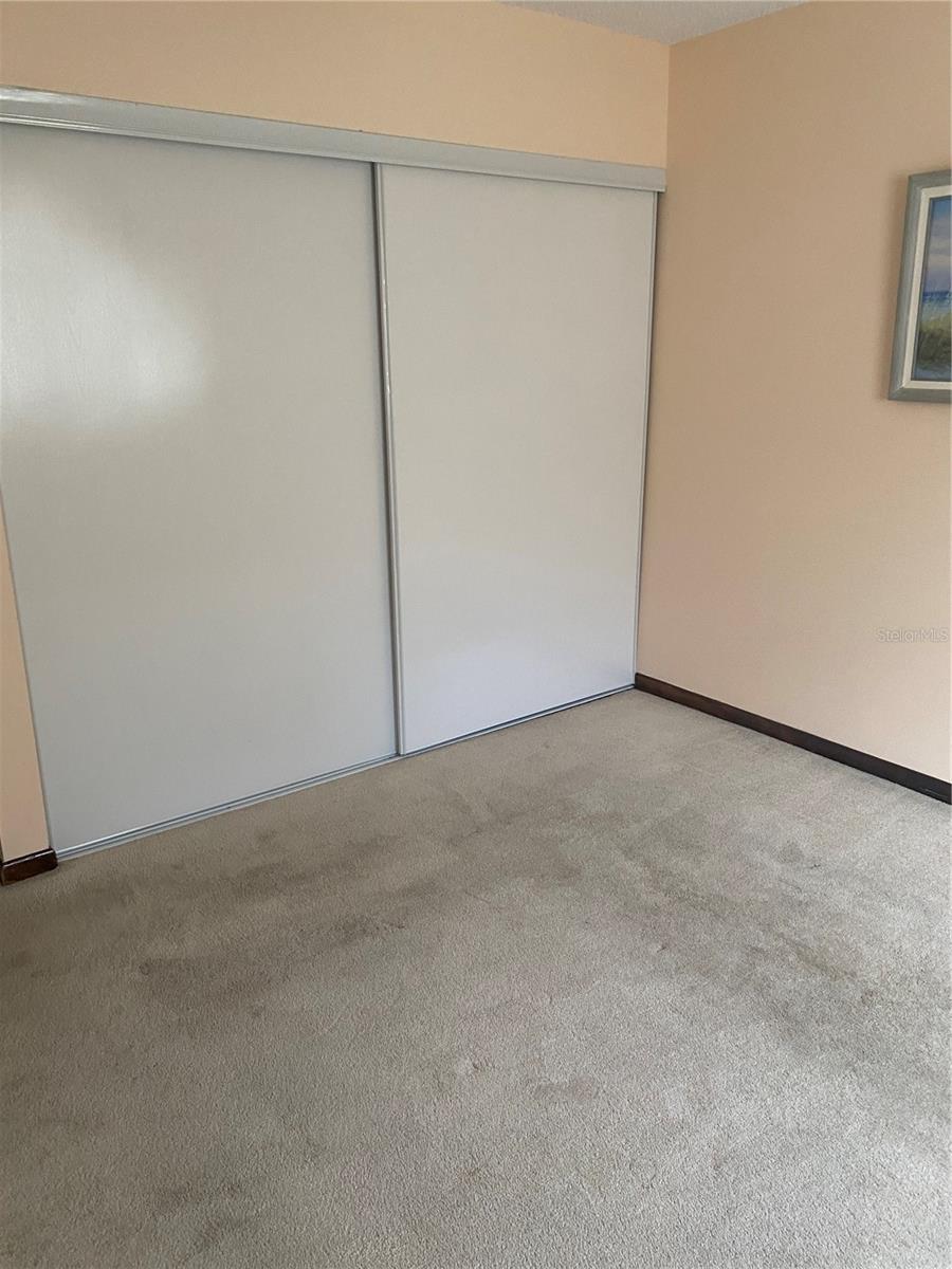 OAK RUN - Residential Lease