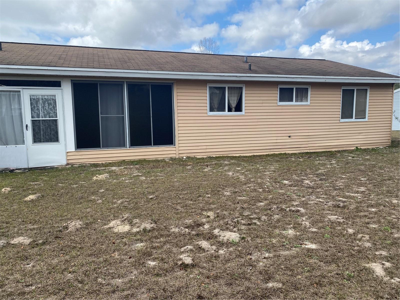 OAK RUN - Residential Lease