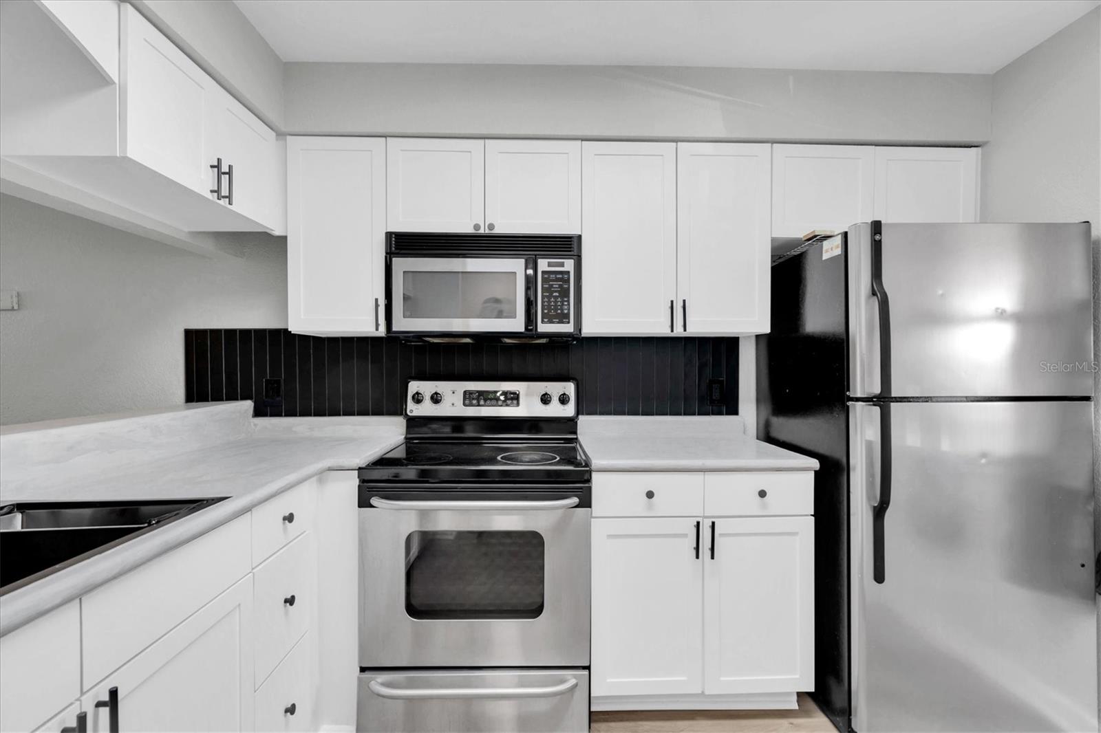 BELLA VISTA ON LAKE SEMINOLE - Residential