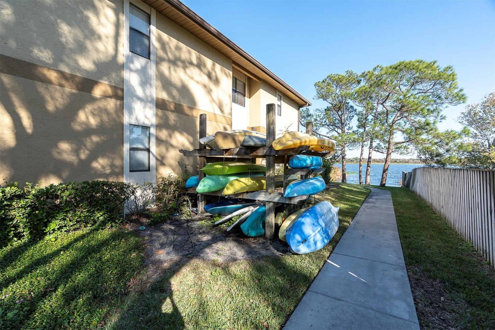 BELLA VISTA ON LAKE SEMINOLE - Residential