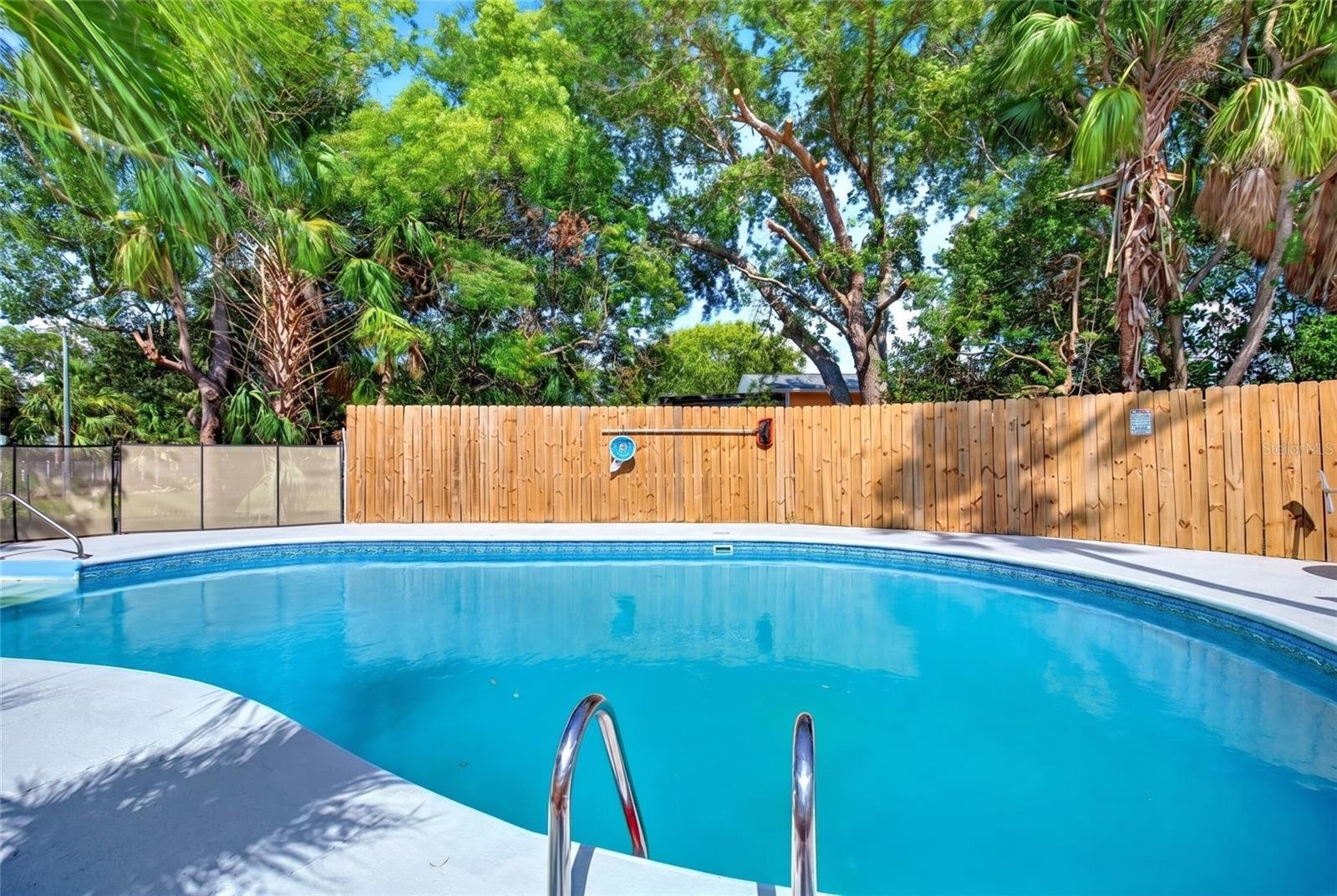 SEA PINES - Residential