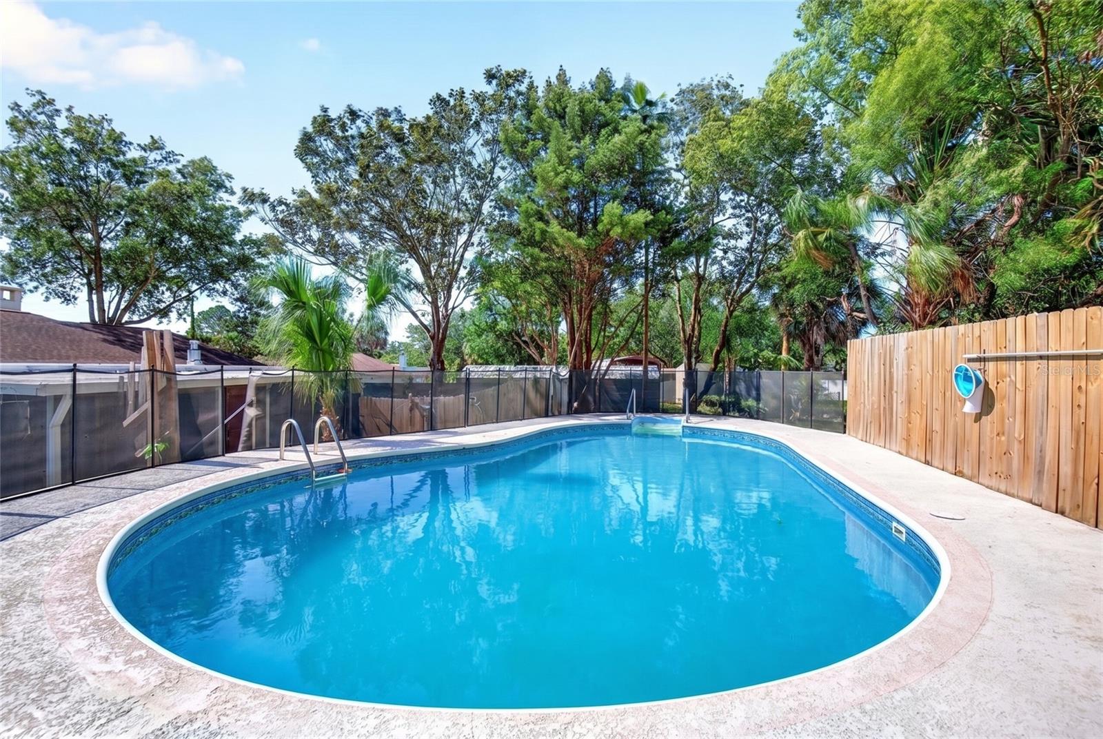 SEA PINES - Residential