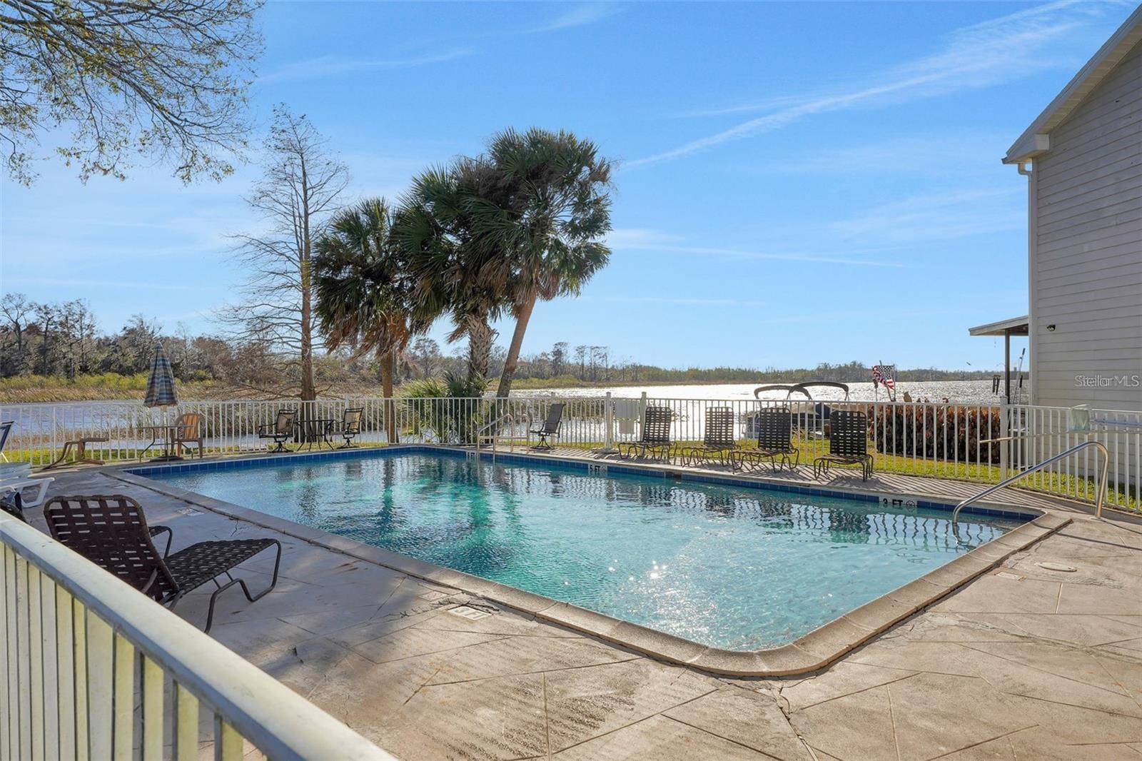 WATERS EDGE UNIT 01 A REP - Residential