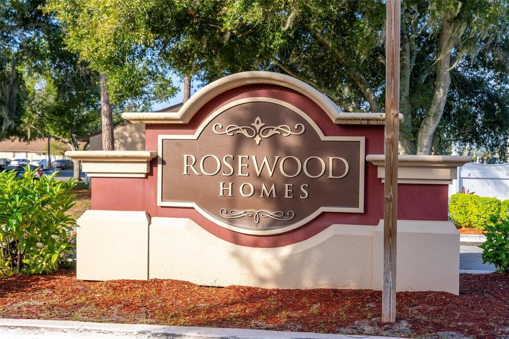 Photo of 459 W Rosewood Lane, Tavares, FL 32778 (MLS # G5119487)