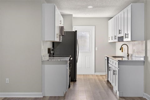Tiny photo for 459 W Rosewood Lane, Tavares, FL 32778 (MLS # G5119487)