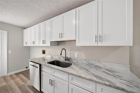 Tiny photo for 459 W Rosewood Lane, Tavares, FL 32778 (MLS # G5119487)