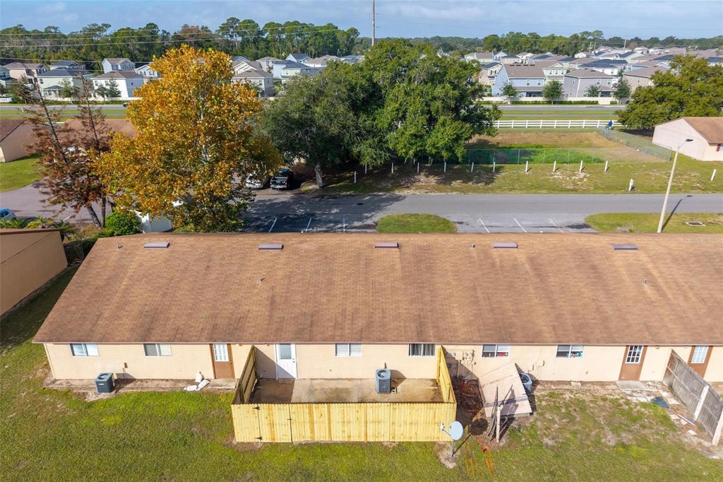 Photo of 459 W Rosewood Lane, Tavares, FL 32778 (MLS # G5119487)