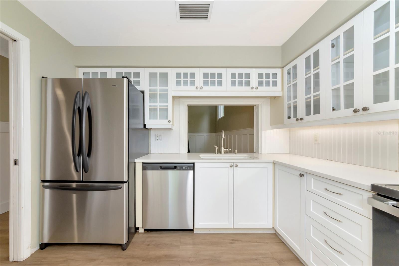 LONGWOOD VILLAS - Residential