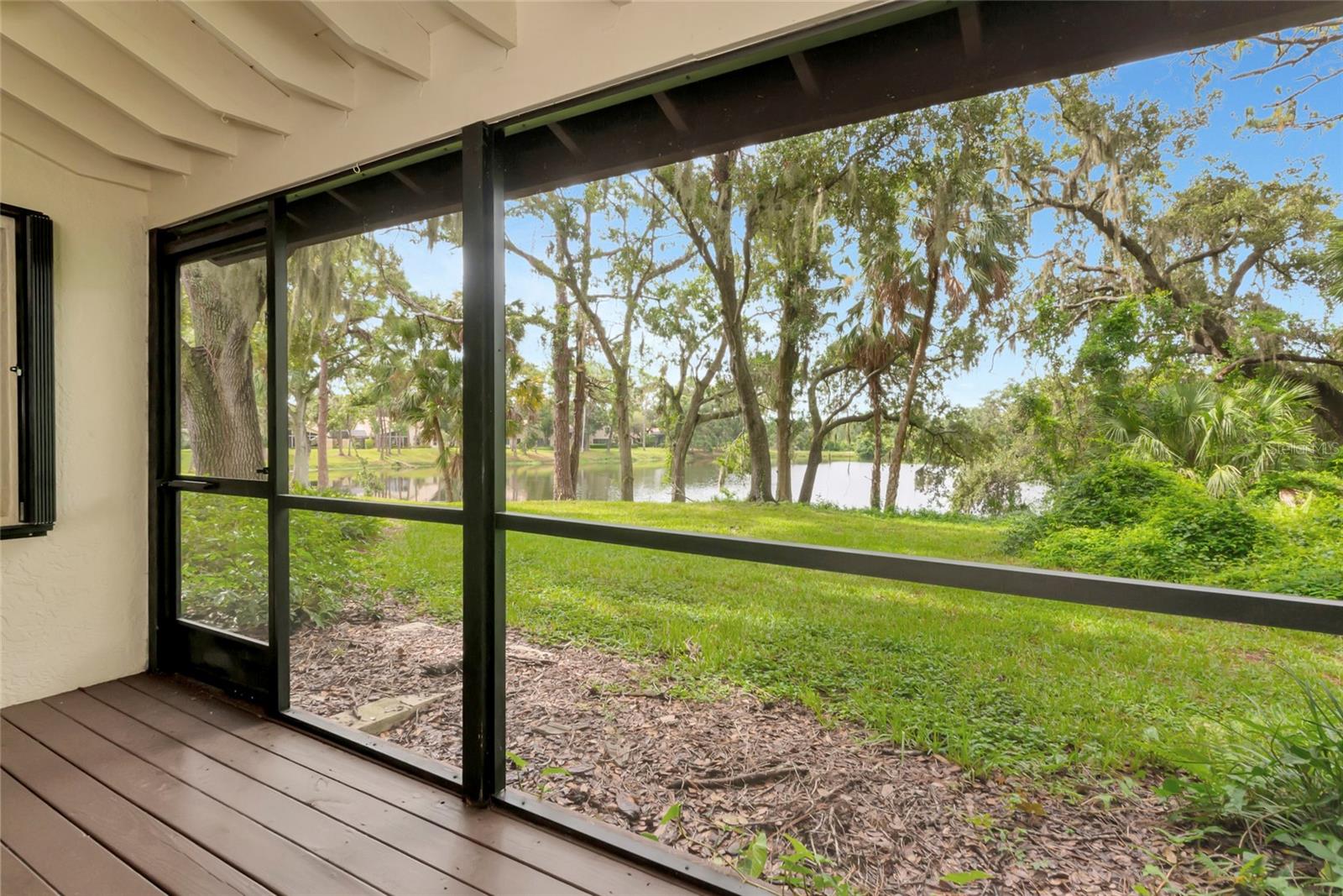 LONGWOOD VILLAS - Residential