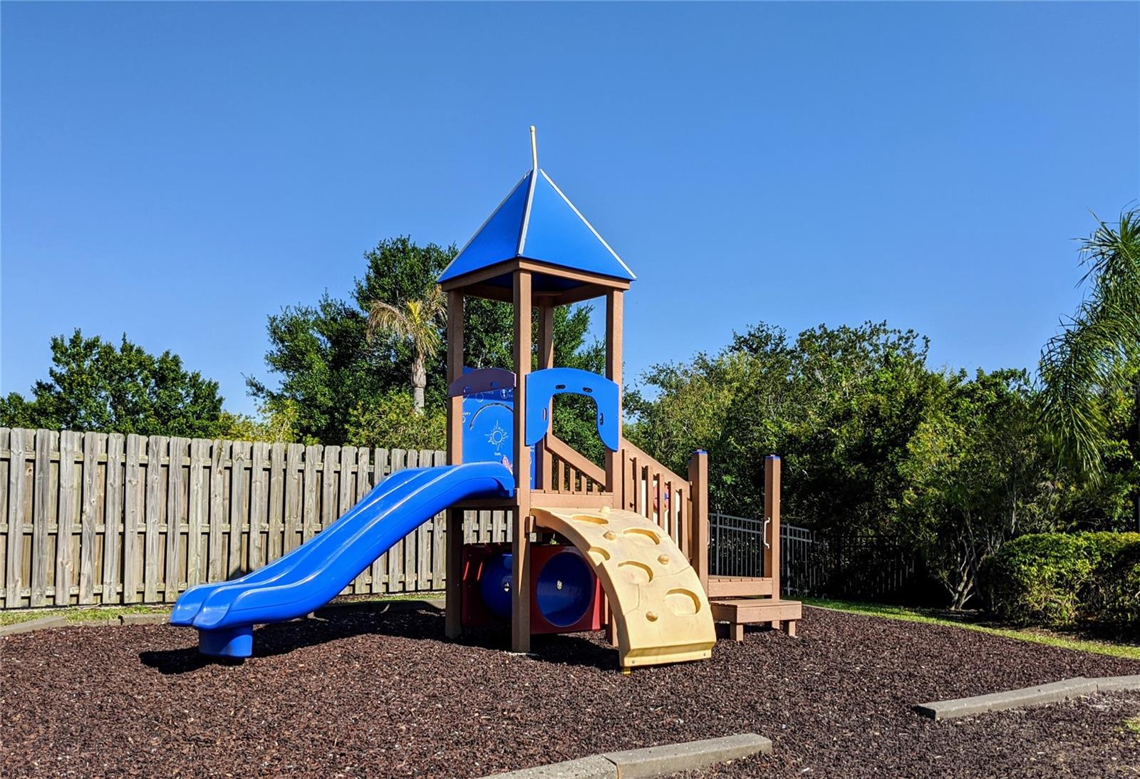 VILLAGES OF BLOOMINGDALE CONDO - Residential Lease