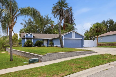 Photo of 10641 Lake Ralph Drive, Clermont, FL 34711 (MLS # O6420648)