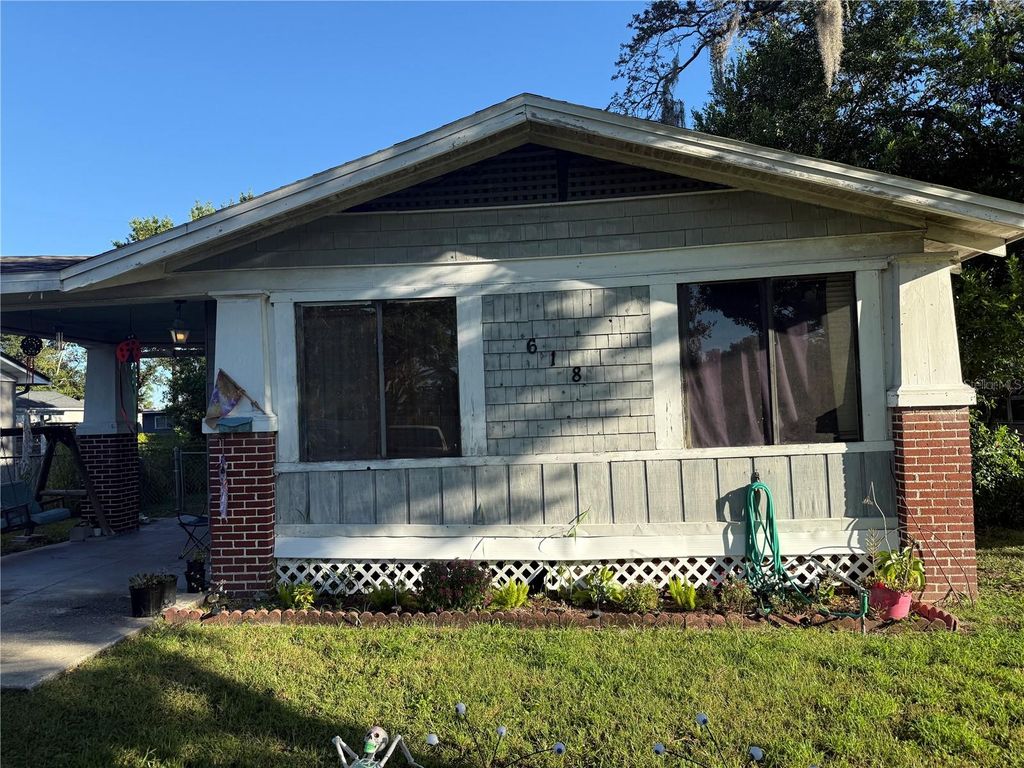 Photo of 618 E Valencia Street, Lakeland, FL 33805 (MLS # B4902086)