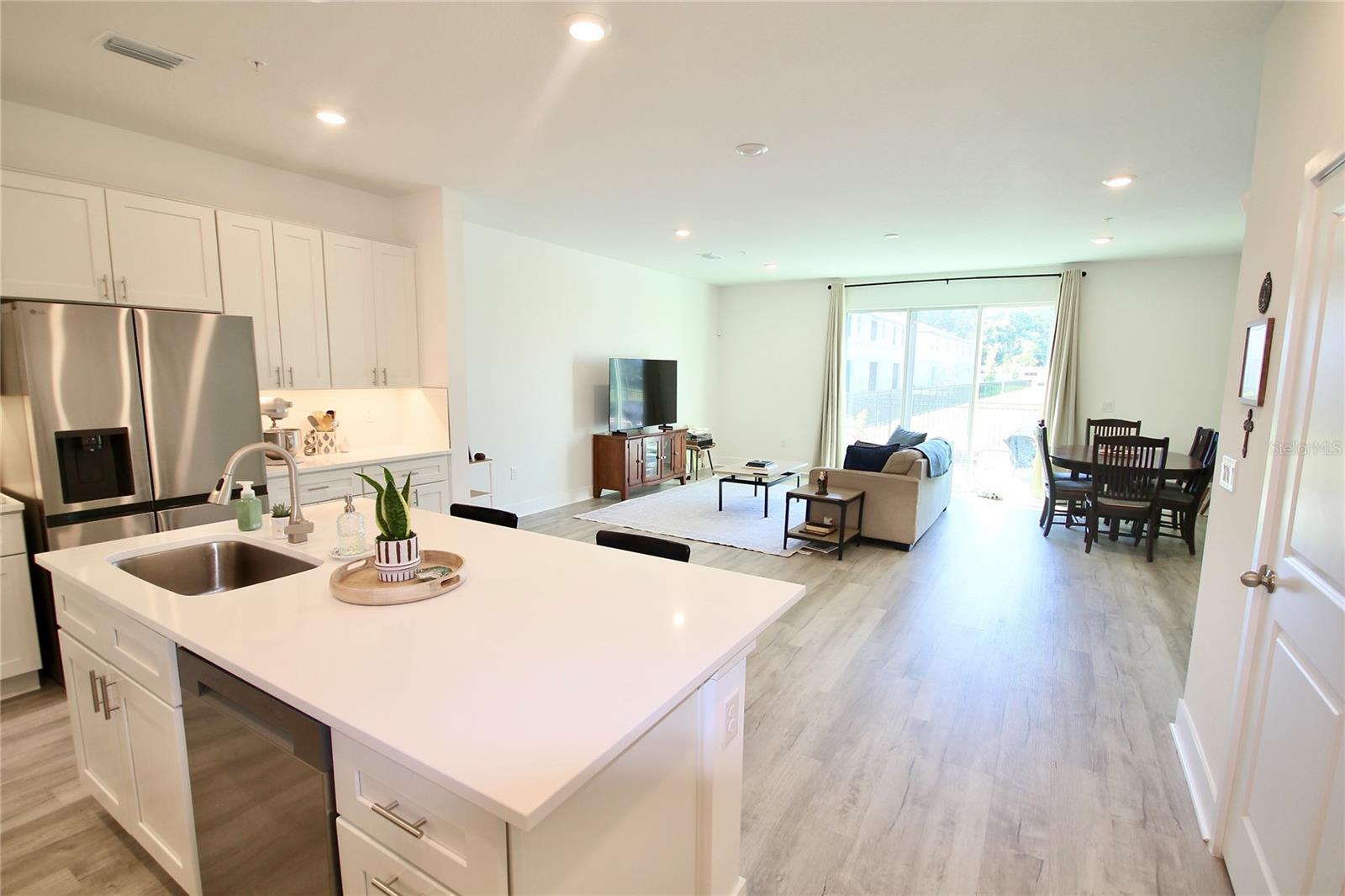 1138 DESERT CANDLE DRIVE - Photo 3
