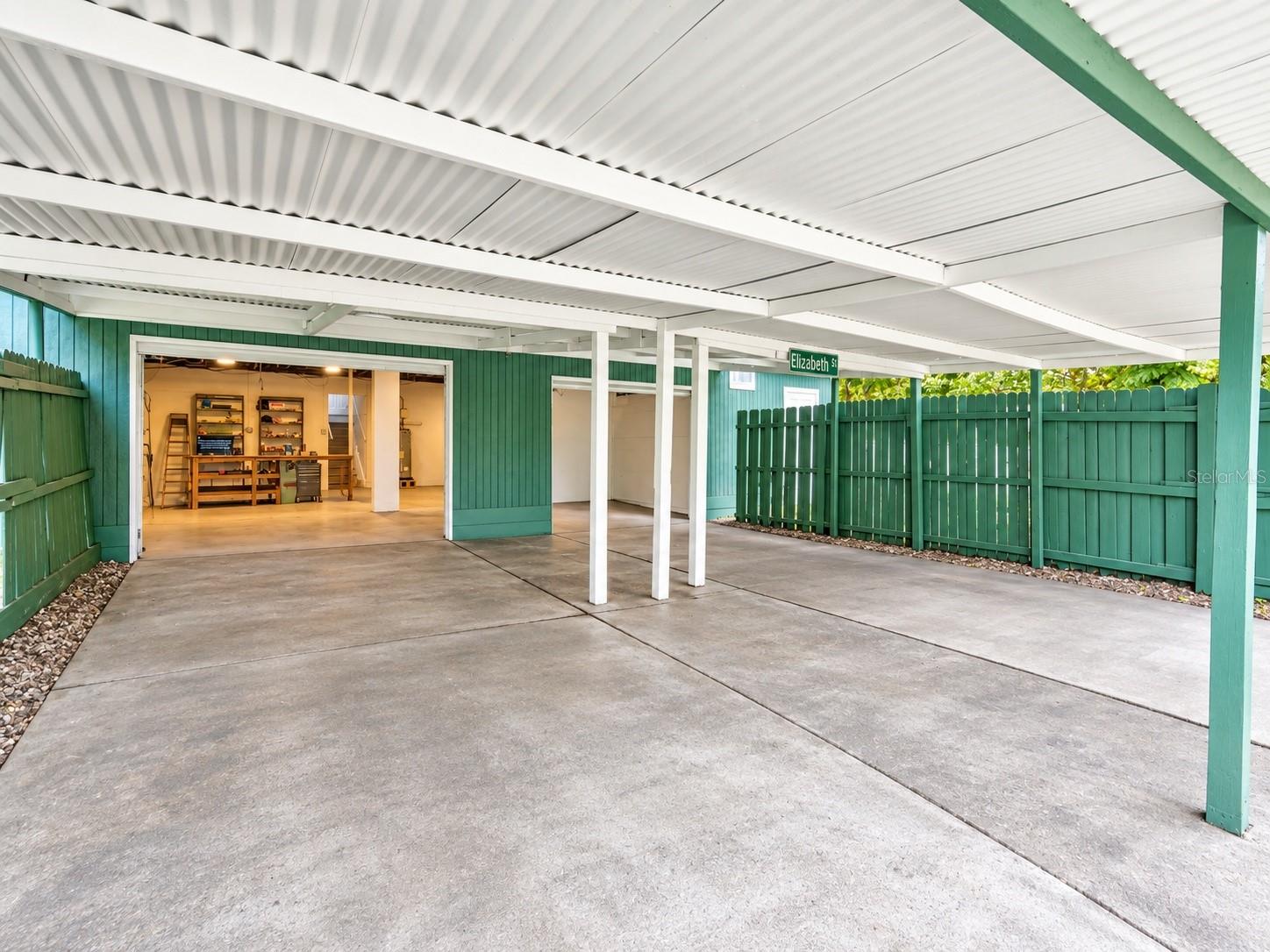 Casas a venda 2 - Jen Dantas 1800 JAMES STREET