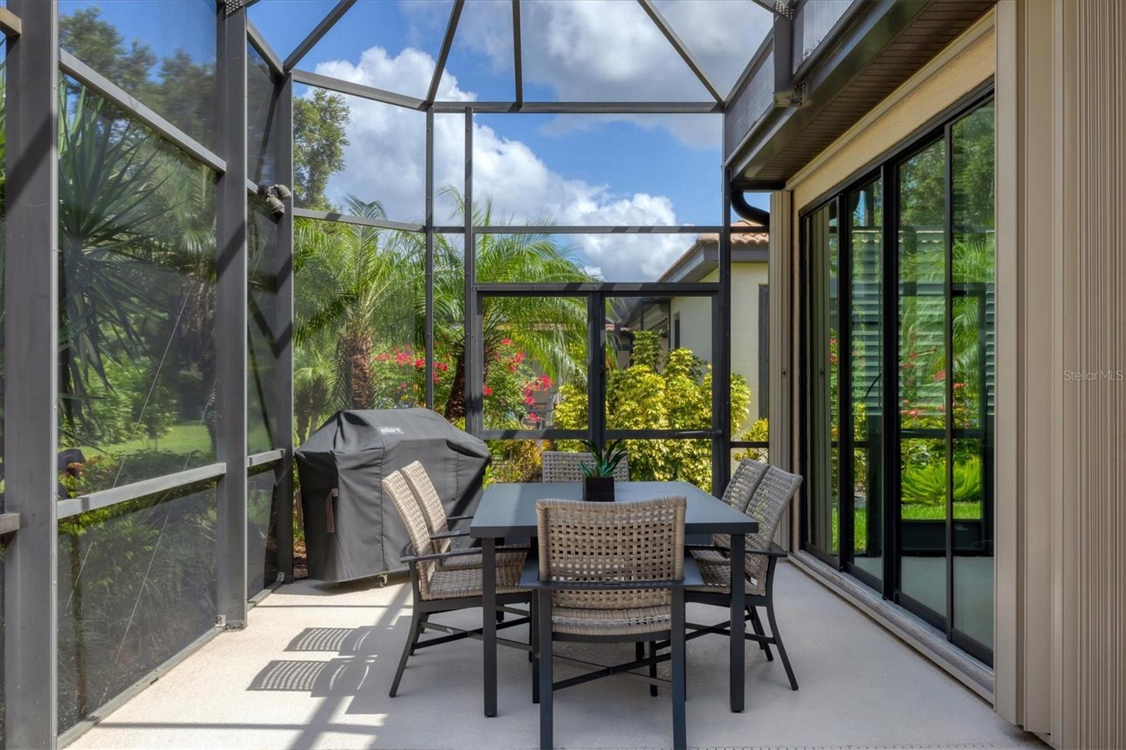 LAKERIDGE FALLS - Residential