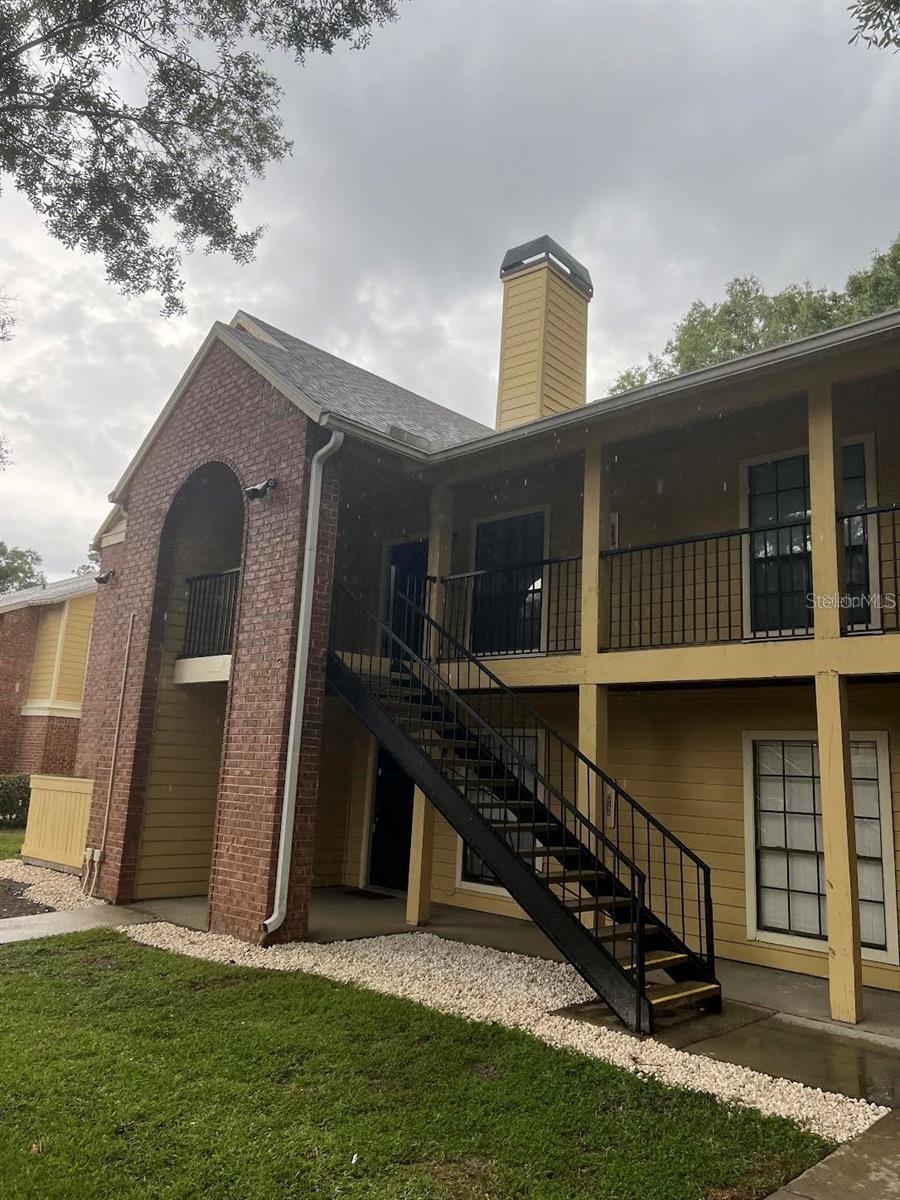 THE GRAND RESERVE CONDO - Residential Lease