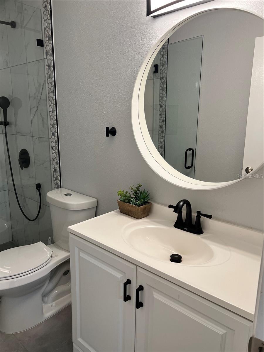 THE GRAND RESERVE CONDO - Residential Lease