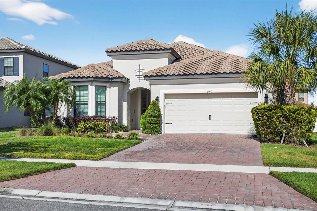 Photo of 1910 Goblet Cove Street, Kissimmee, FL 34746 (MLS # S5154724)