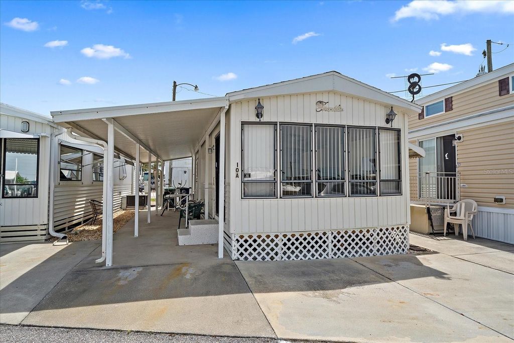 Photo of 10 Basin Street, Palmetto, FL 34221 (MLS # A4606396)