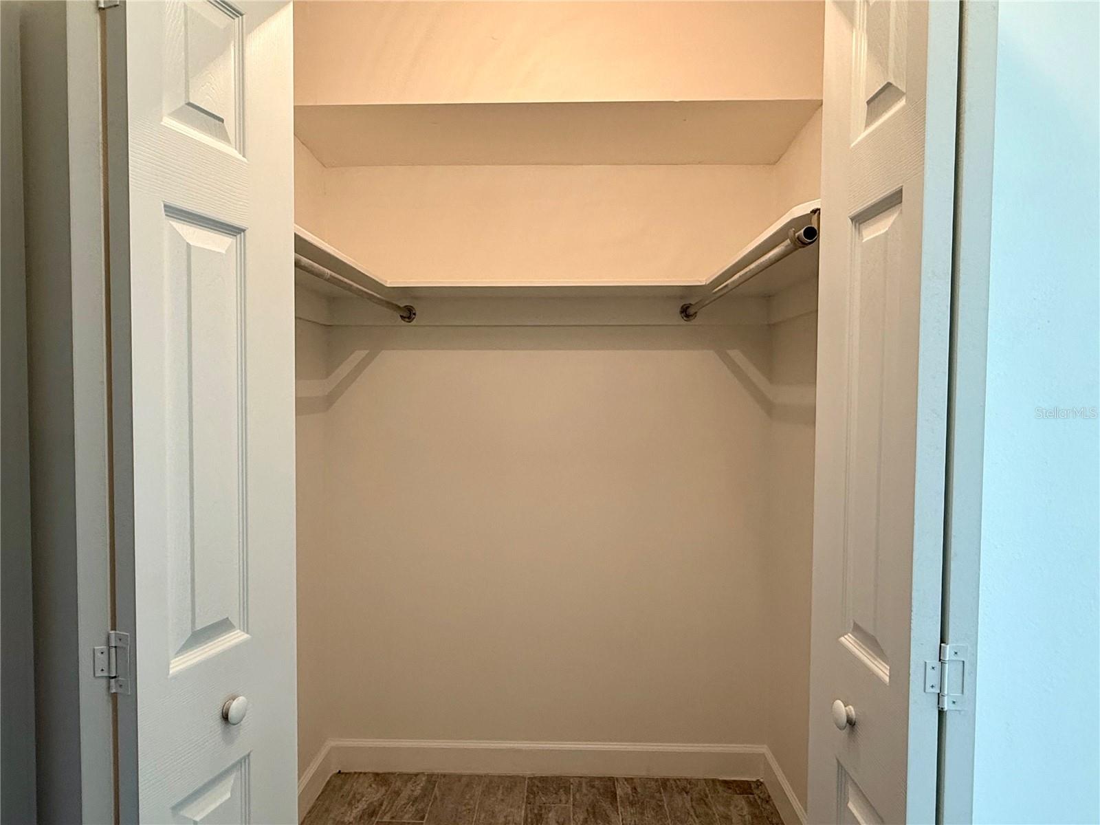 HAMILTON HOUSE THE CONDO - Residential