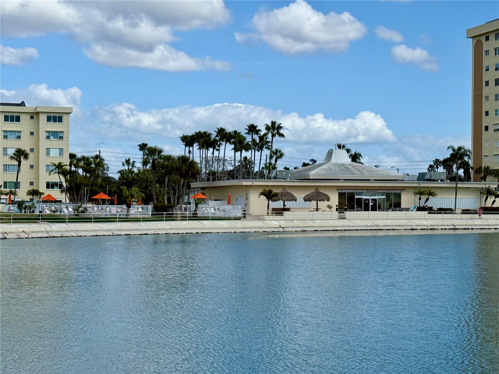 HAMILTON HOUSE THE CONDO - Residential