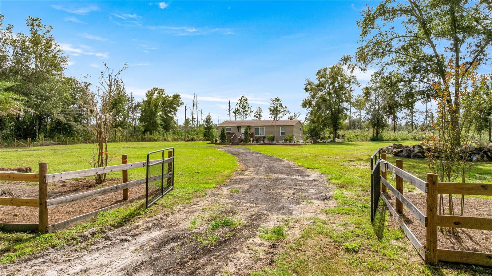 FLORIDA HIGHLANDS - Residential
