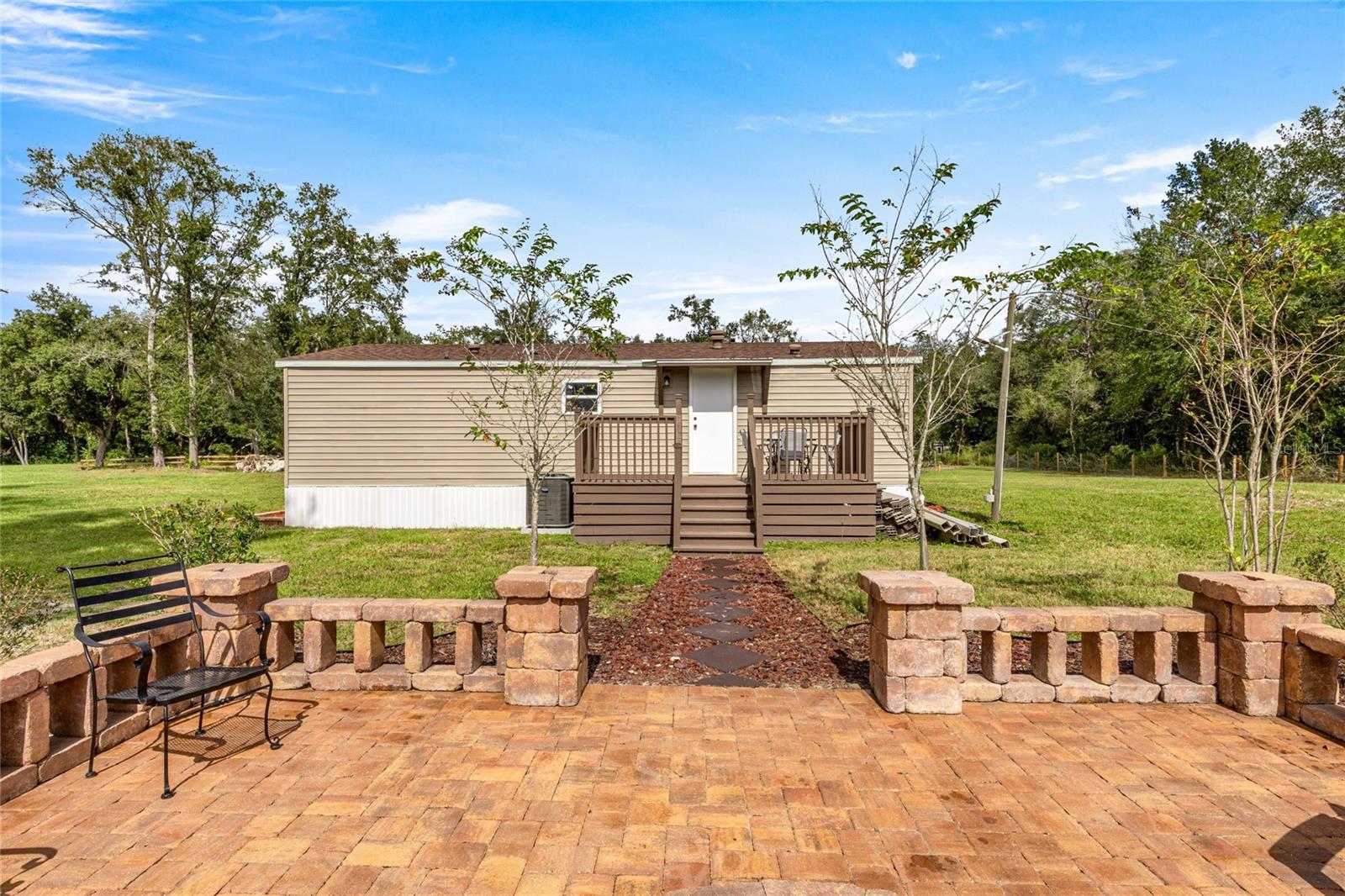 FLORIDA HIGHLANDS - Residential