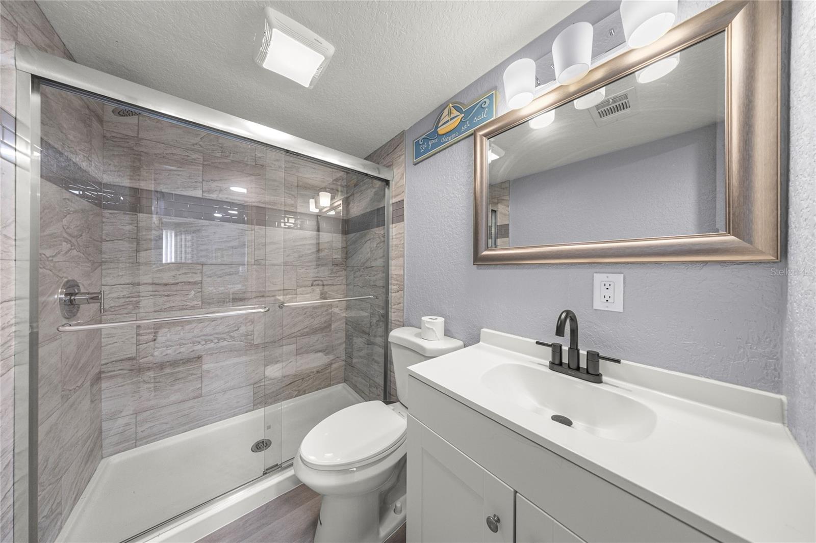 FLORIDA HIGHLANDS - Residential