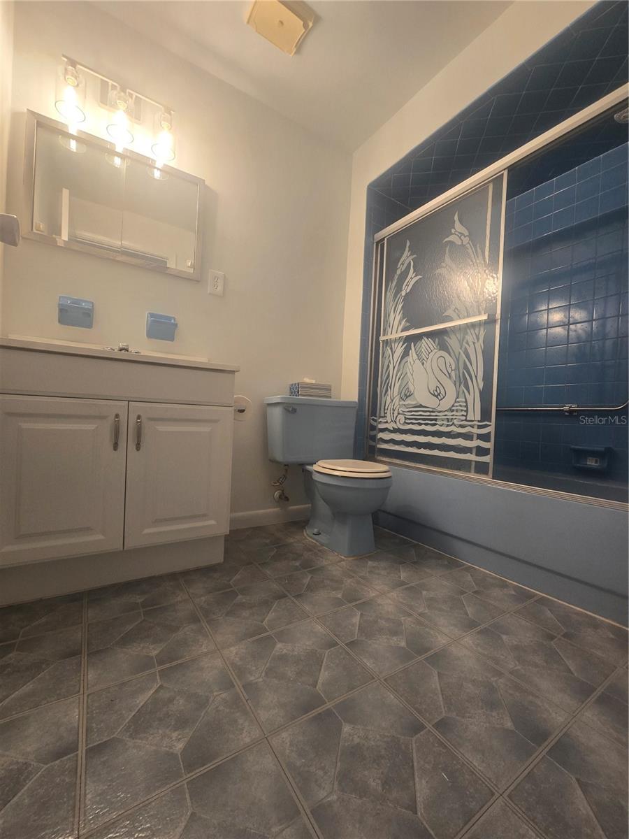 BEVERLY HILLS UNIT 05 - Residential