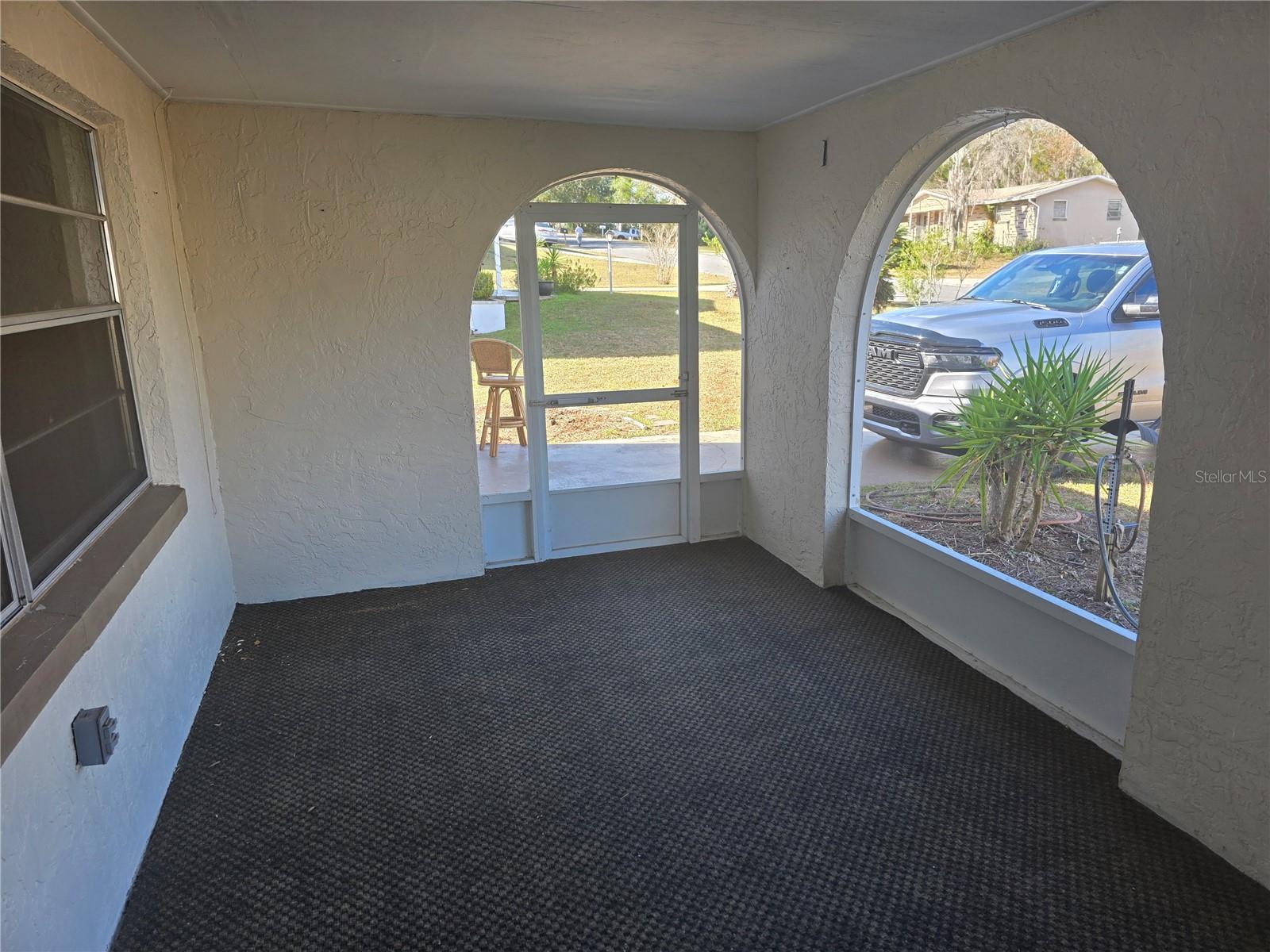 BEVERLY HILLS UNIT 05 - Residential