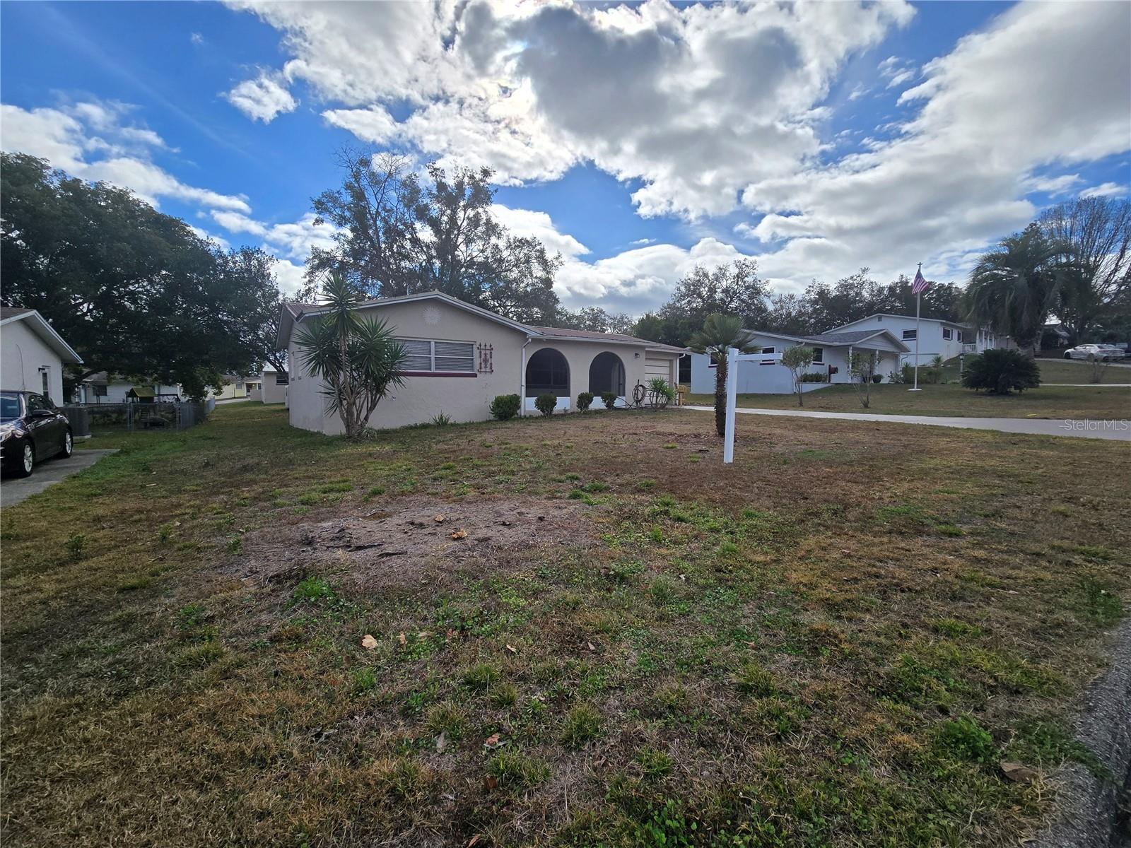 BEVERLY HILLS UNIT 05 - Residential