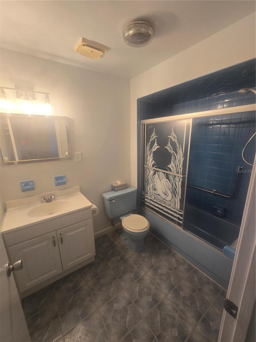 BEVERLY HILLS UNIT 05 - Residential