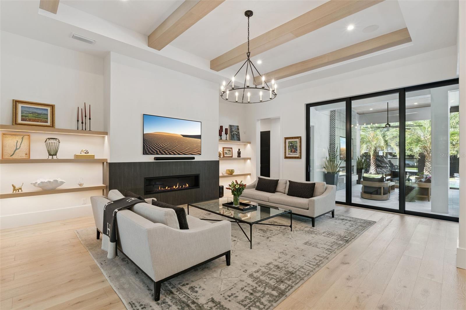 DIXIE TERRACE - Residential