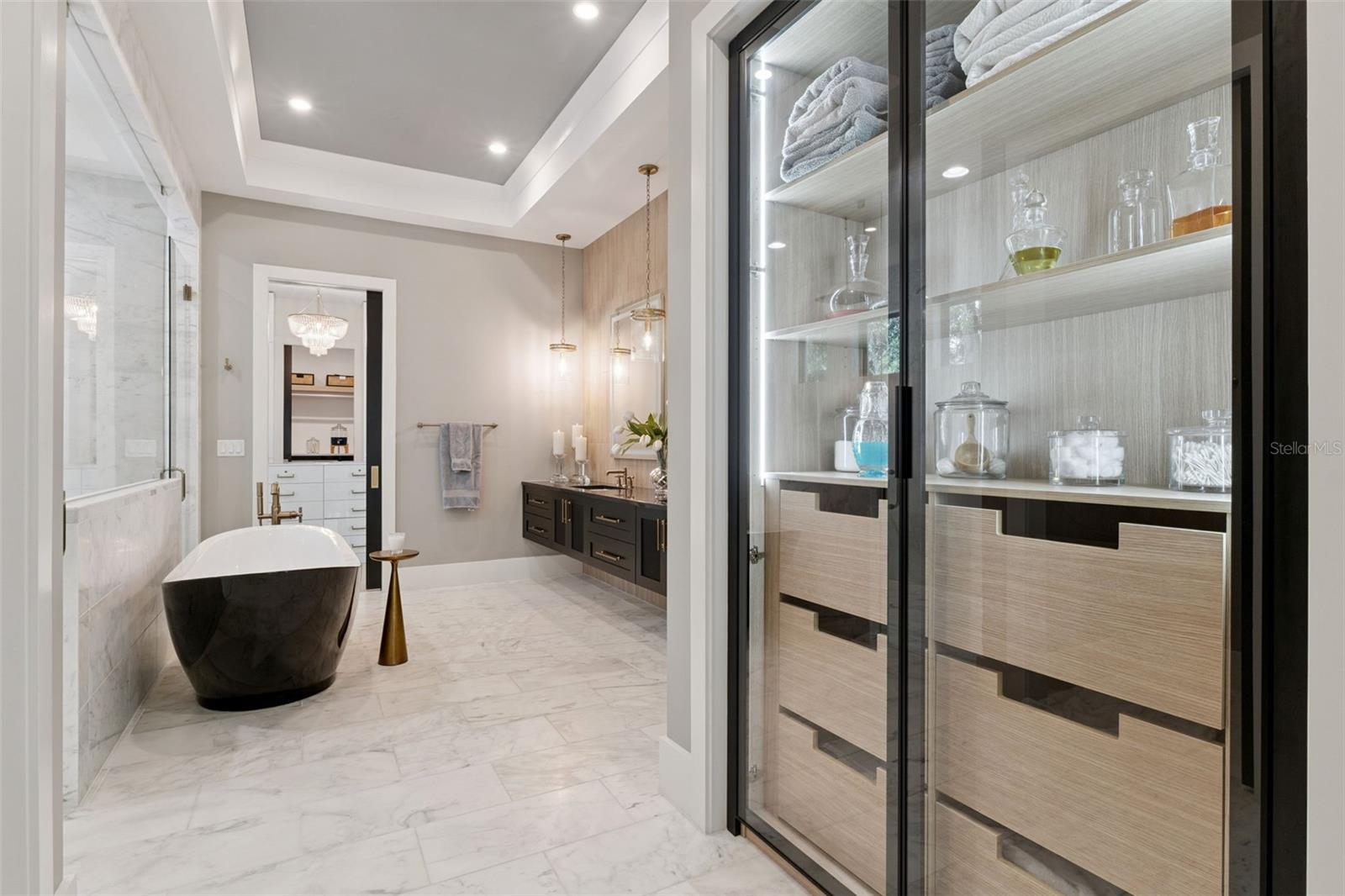 DIXIE TERRACE - Residential